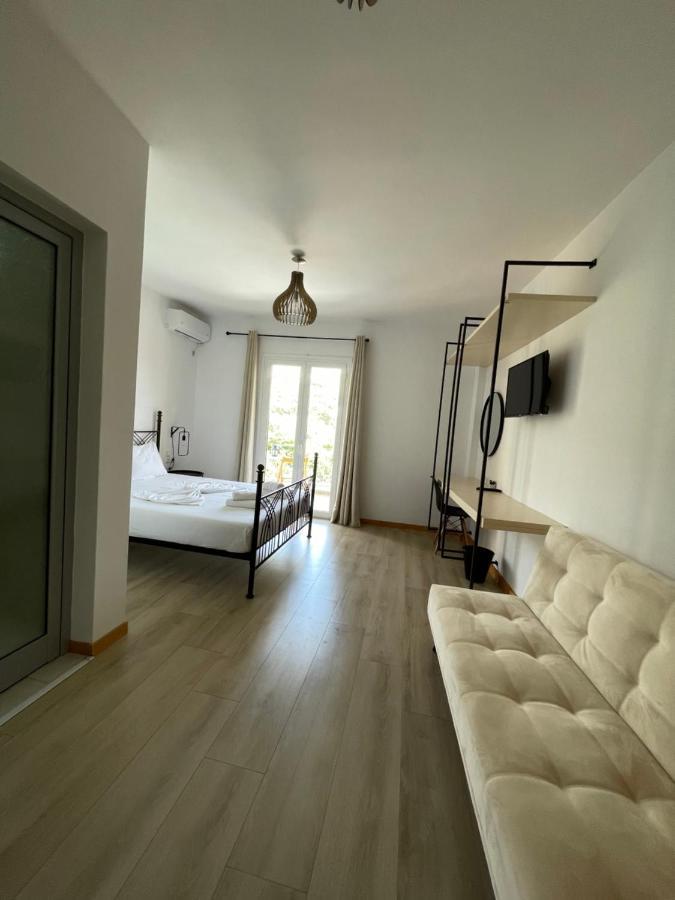 Orchard Retreat Aparthotel Himare Ngoại thất bức ảnh