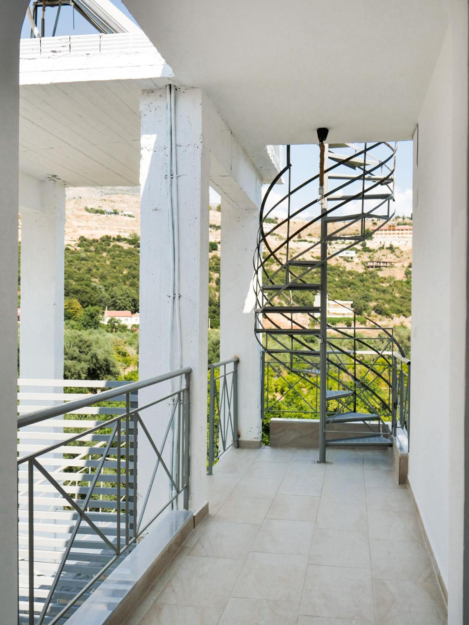 Orchard Retreat Aparthotel Himare Ngoại thất bức ảnh