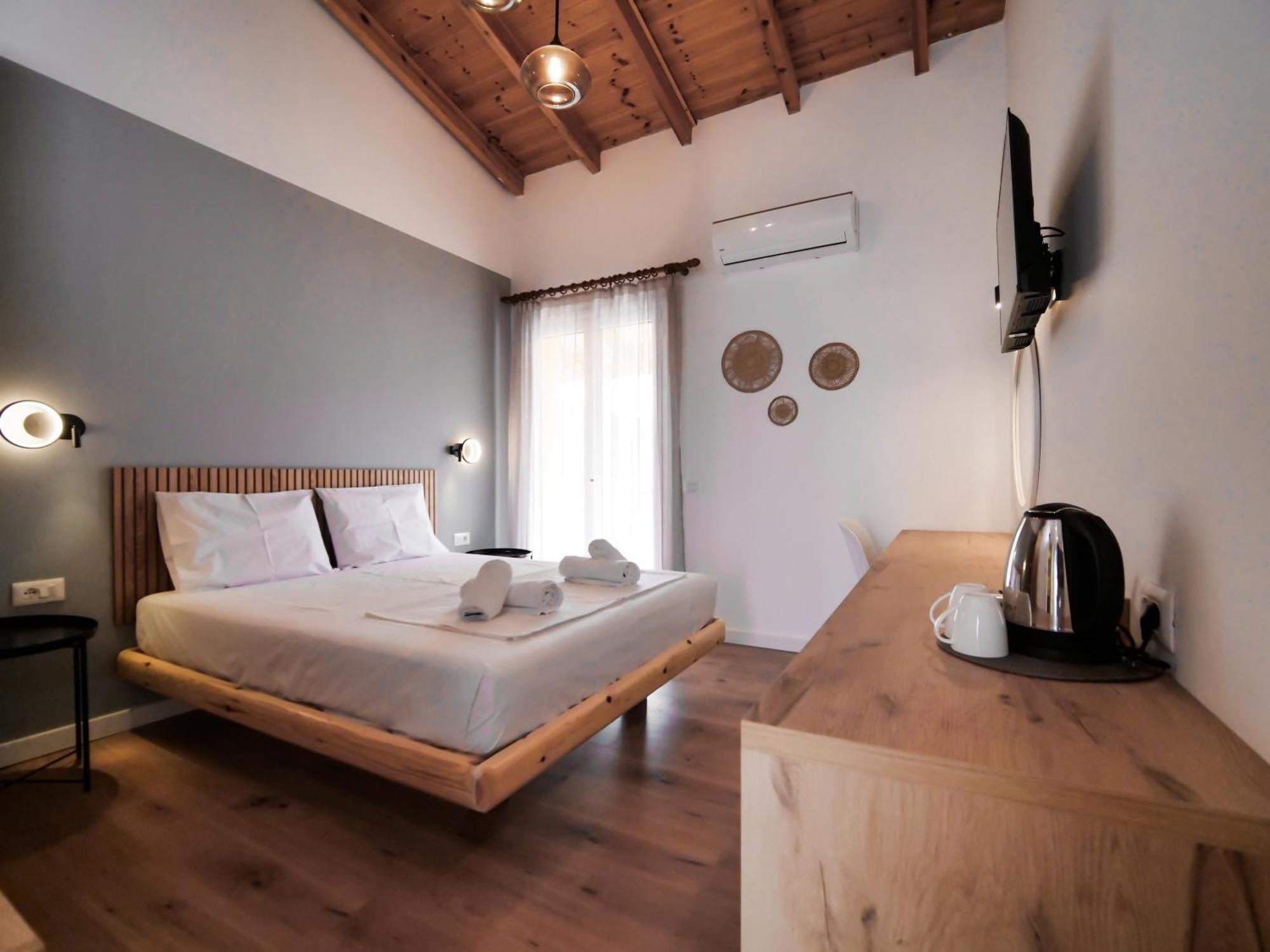 Orchard Retreat Aparthotel Himare Ngoại thất bức ảnh