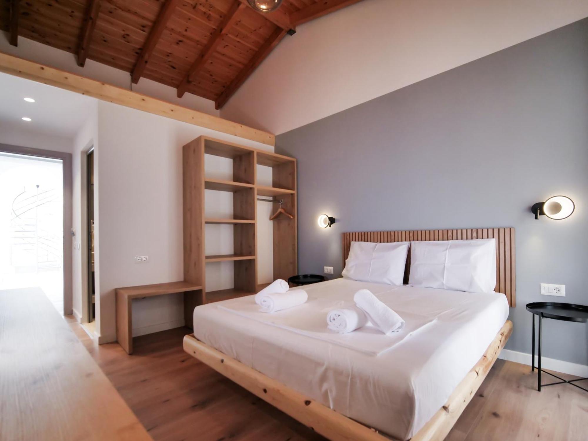 Orchard Retreat Aparthotel Himare Ngoại thất bức ảnh